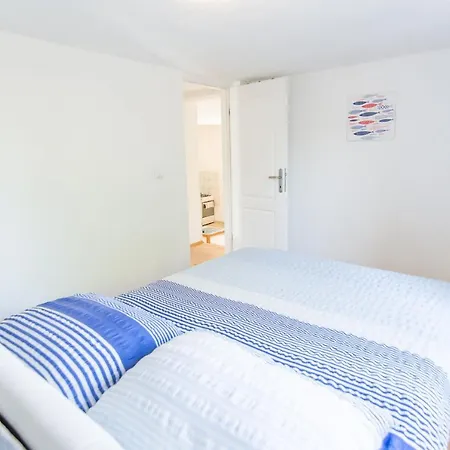 House Lanterna * Tkon