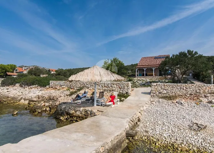 Nyaraló House Lanterna *