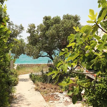 Hébergement de vacances House Lanterna Tkon